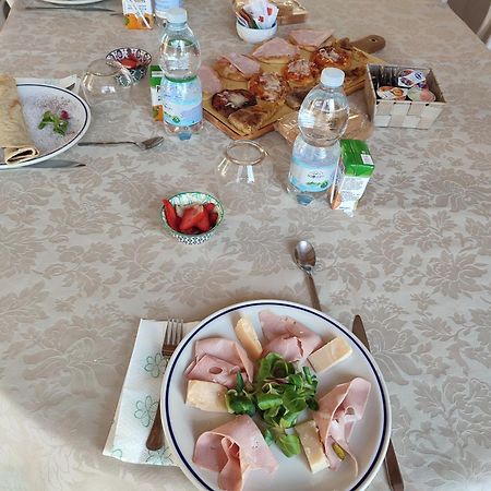 B&B Cadrecca Tra Terra Luna E Mare Licciana Nardi Zewnętrze zdjęcie