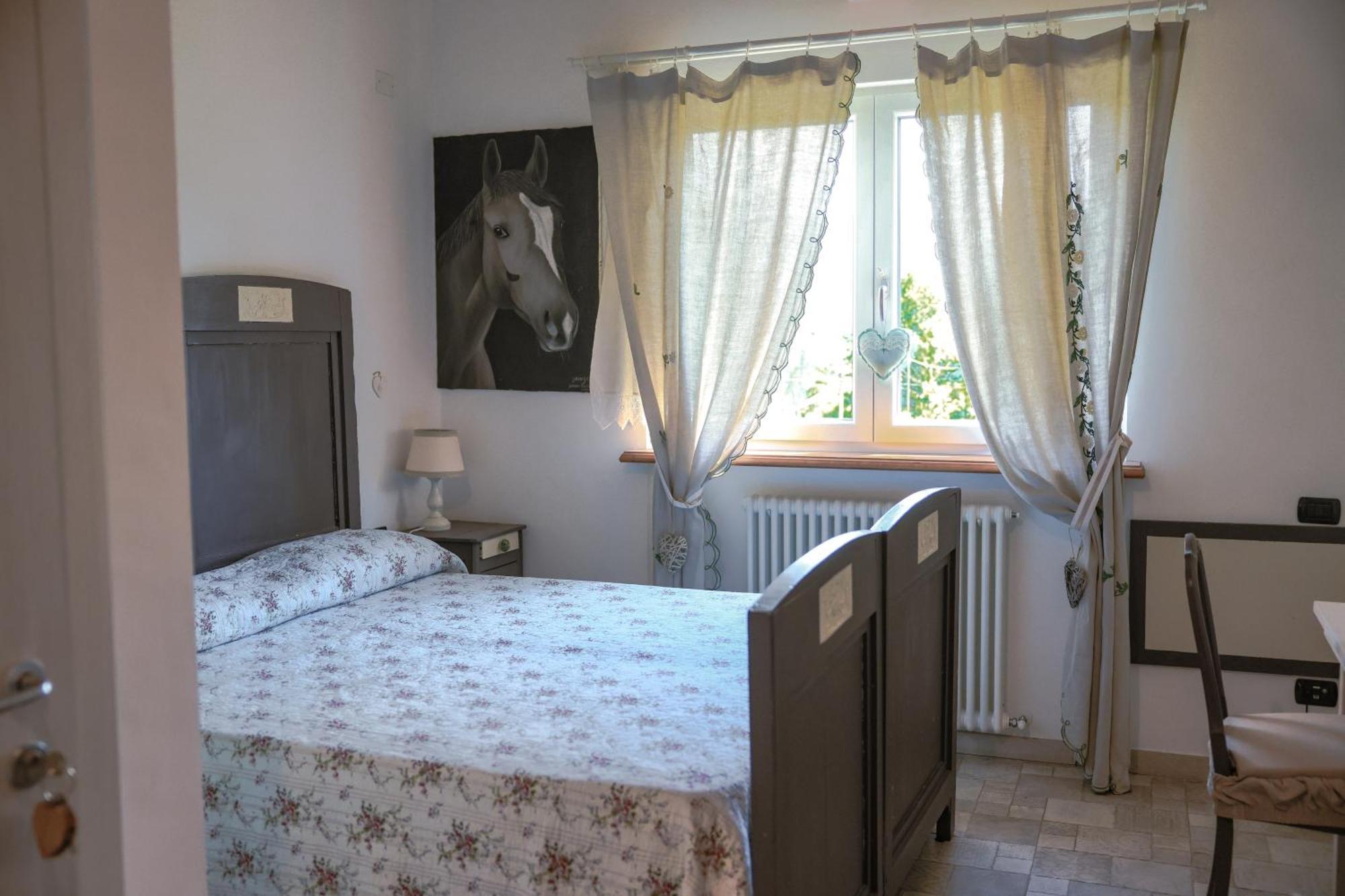 B&B Cadrecca Tra Terra Luna E Mare Licciana Nardi Zewnętrze zdjęcie