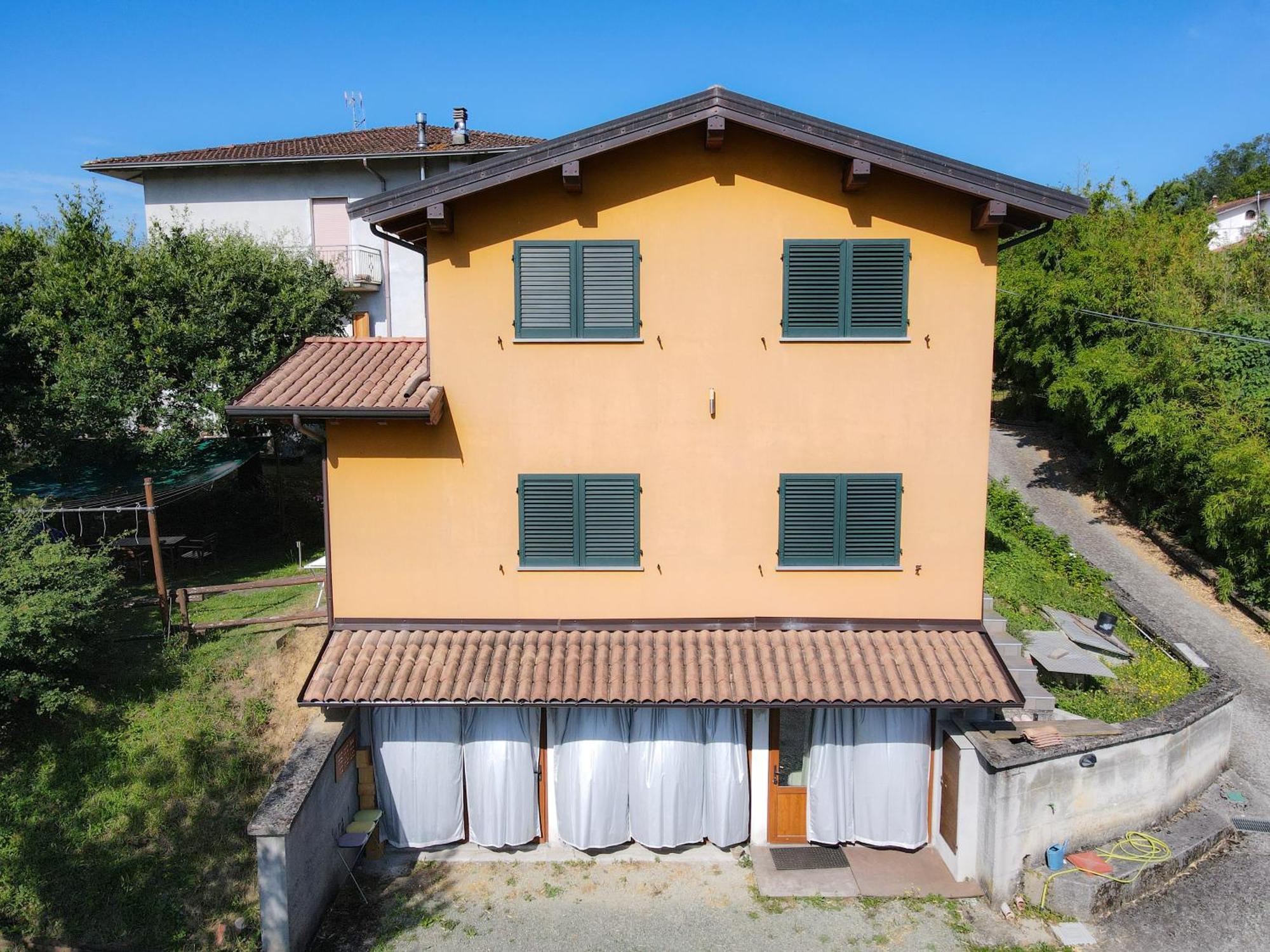 B&B Cadrecca Tra Terra Luna E Mare Licciana Nardi Zewnętrze zdjęcie