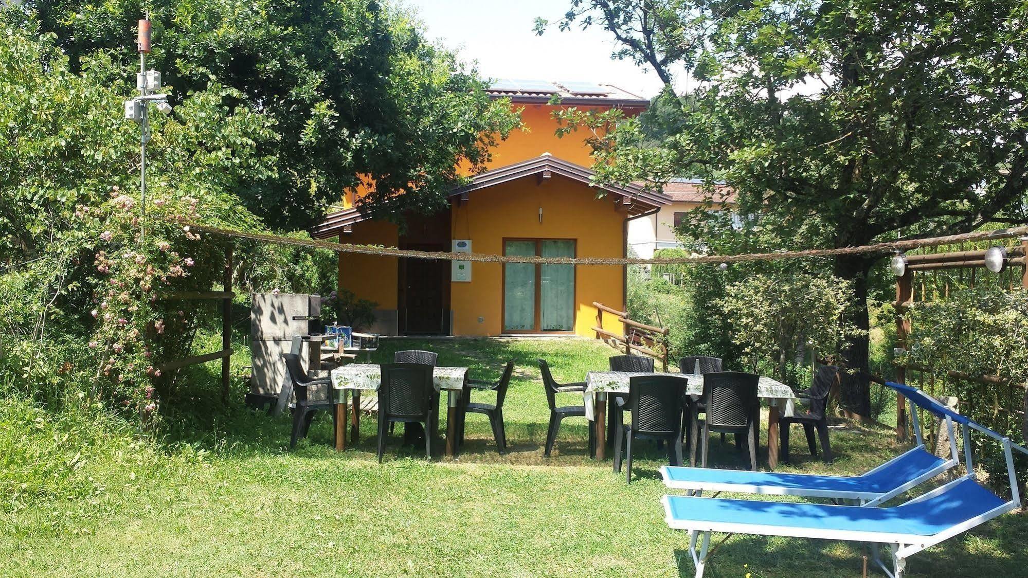 B&B Cadrecca Tra Terra Luna E Mare Licciana Nardi Zewnętrze zdjęcie